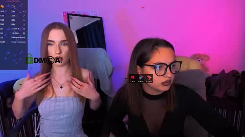 Snapshot of doll_vey chatting on October 13, 8:00 pm doll_vey online show from October 13, 8:00 pm