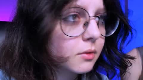 doll_vey online show from November 21, 11:18 pm