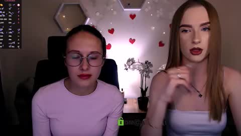 Snapshot of doll_vey chatting on October 4, 7:40 pm doll_vey online show from October 4, 7:40 pm
