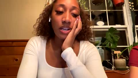 Princess DollfaceBeauty online show from October 5, 2:05 am