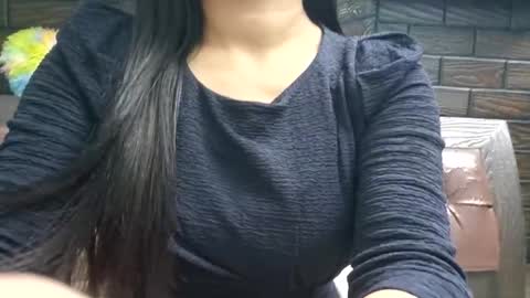 dollmeenu online show from January 11, 9:14 am