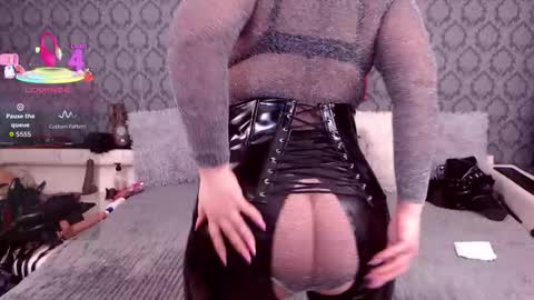 Dolly online show from March 22, 5:24 am