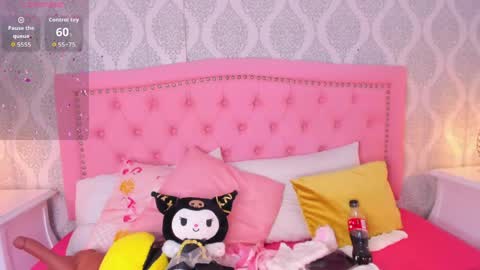 dolly_kitter online show from June 9, 12:15 pm