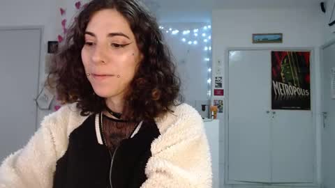 sweet domme online show from May 23, 7:34 pm