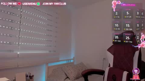 Snapshot of domina_deivis chatting on February 13, 8:38 am I WILL BE BACK ON WEDNESDAY DECEMBER 4 0100AM COLOMBIA TIME online show from February 13, 8:38 am