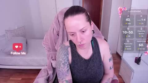 Snapshot of domina_deivis chatting on October 17, 12:08 pm I WILL BE BACK ON WEDNESDAY DECEMBER 4 0100AM COLOMBIA TIME online show from October 17, 12:08 pm