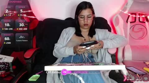 Snapshot of domina_lia chatting on February 14, 2:18 am Domina Lia online show from February 14, 2:18 am