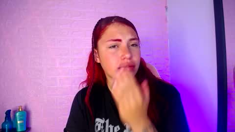   online show from March 14, 12:50 pm