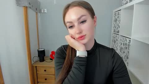 DonnaSensual online show from September 25, 7:23 pm