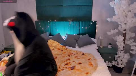 dora online show from March 12, 1:30 am