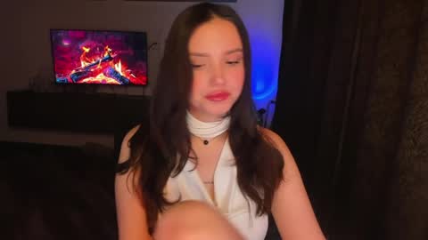 Dora Charmer online show from April 26, 4:05 pm