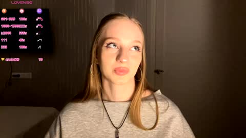 Anika online show from April 29, 6:46 pm