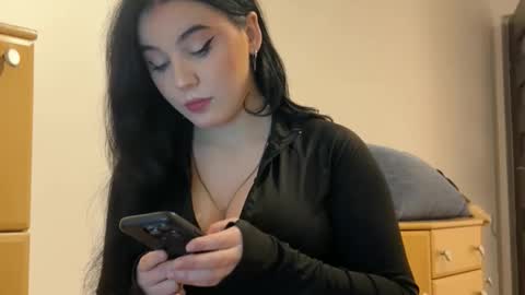 Doriana online show from November 18, 6:09 pm