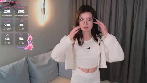 Maria online show from November 6, 8:09 am