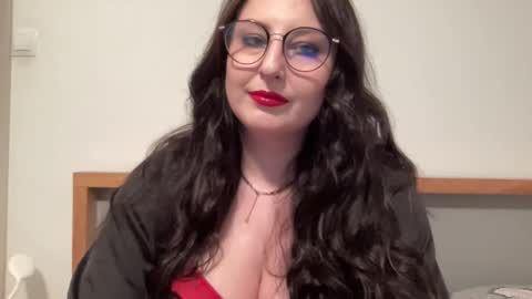 Dorothy online show from April 26, 6:16 pm