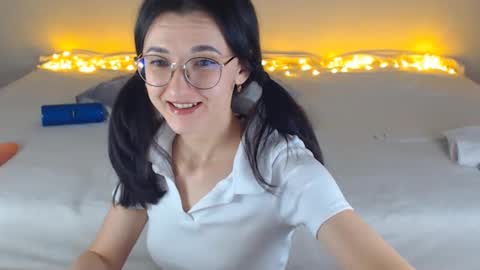 Your Dorotty online show from December 3, 12:33 am