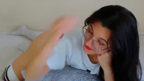 Your Dorotty online show from September 18, 1:48 am