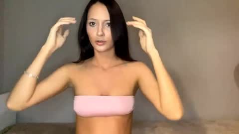 Kate online show from April 8, 5:26 pm