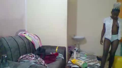 dottletop online show from March 10, 7:55 am