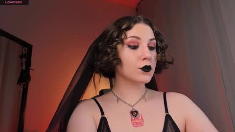 Snapshot of doublee_trouble chatting on February 20, 8:58 pm Eva or Goddess online show from February 20, 8:58 pm