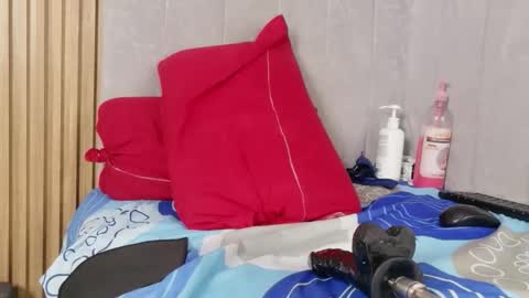 doublepleasure69_ online show from April 22, 11:02 pm