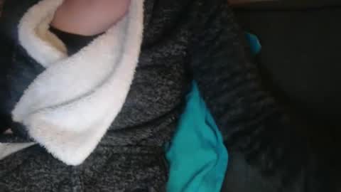 Snapshot of douce_elsa chatting on February 18, 7:10 pm Douce Elsa online show from February 18, 7:10 pm
