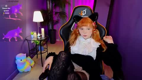 Draculaura online show from May 5, 8:45 pm