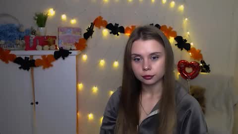 Mari online show from October 10, 7:35 am