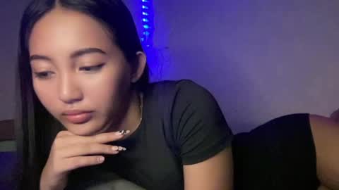 dream_onmexxx online show from April 8, 11:34 am