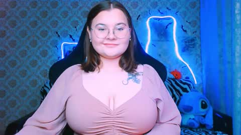 dreamforyoue2 online show from October 28, 6:57 pm