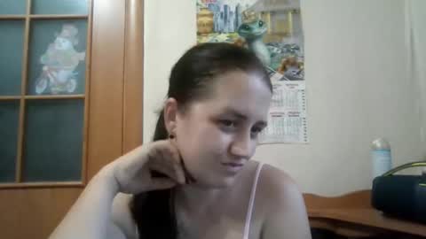 dreamiebelle online show from November 16, 1:00 pm