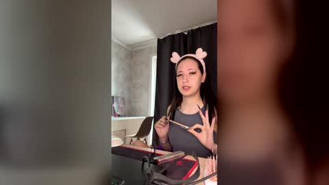 dreamysteps online show from March 23, 2:51 am