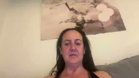 Dr. Resa online show from April 20, 7:39 pm