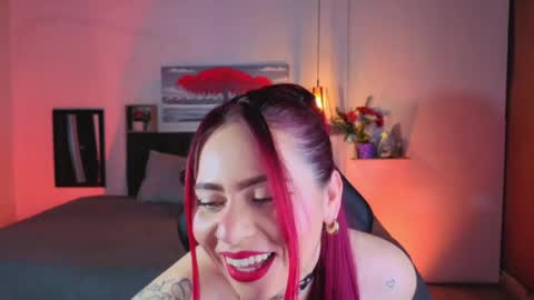 DULCE online show from April 22, 8:17 pm