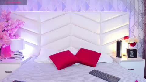 Snapshot of dulce_hiil_ chatting on January 9, 10:41 pm Monday 5-2 am From Tuesday to Friday5-1 am Colombia time online show from January 9, 10:41 pm