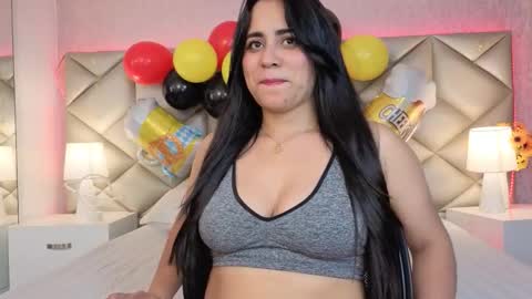 Snapshot of dulce_hiil_ chatting on September 24, 9:58 pm Monday 5-2 am From Tuesday to Friday5-1 am Colombia time online show from September 24, 9:58 pm
