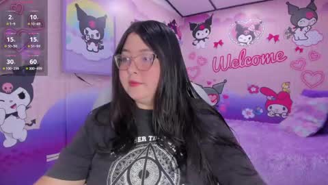 Dulce  online show from April 21, 12:01 pm