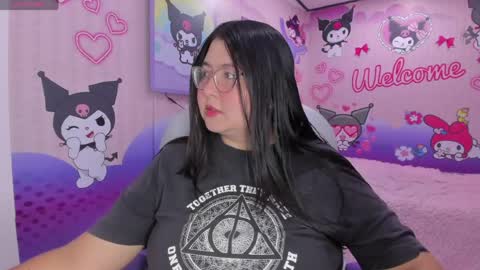 Dulce  online show from April 28, 11:58 am