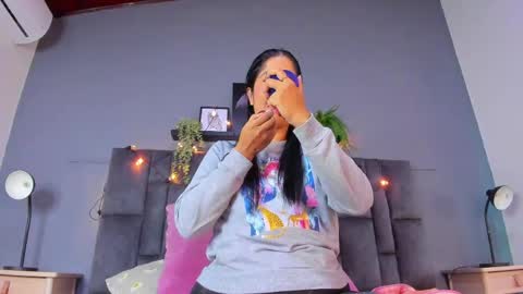 DULCE AURORA online show from April 26, 10:13 am