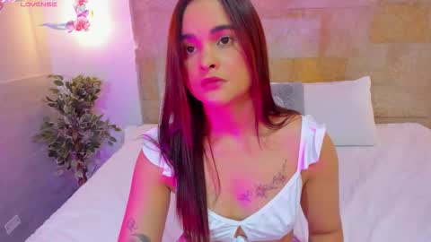 Snapshot of dulceegarcia chatting on September 13, 4:42 am Dulcee Garcia online show from September 13, 4:42 am