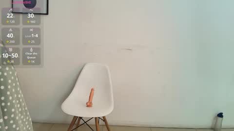 dulce nena online show from March 5, 11:39 am