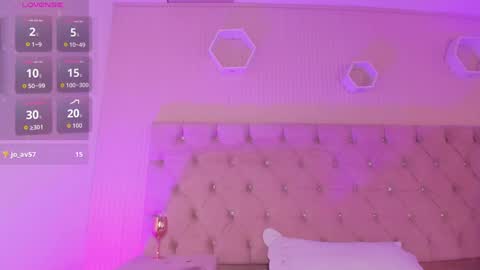 dulceprince1 online show from April 18, 7:07 pm