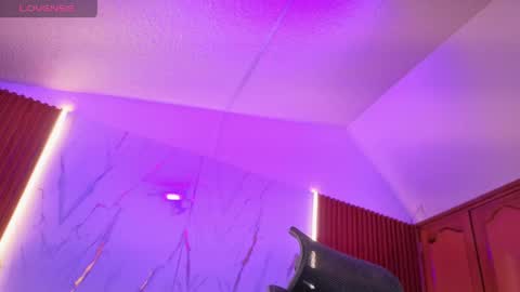 Dulce online show from April 28, 3:00 am