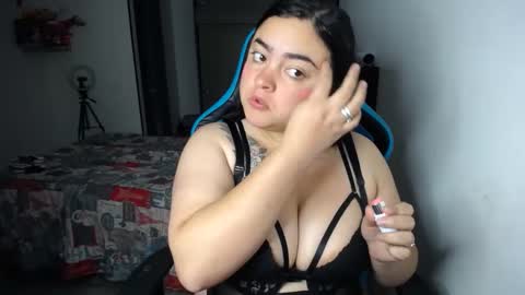 Nicole   online show from September 11, 7:09 am