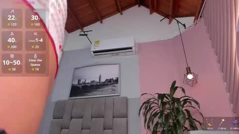 Juana online show from March 11, 7:27 pm