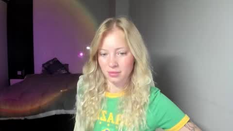 fansly - yourbestbaby online show from February 17, 3:15 am