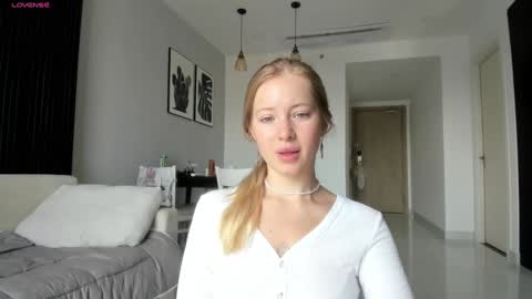 fansly - yourbestbaby online show from January 8, 2:25 am