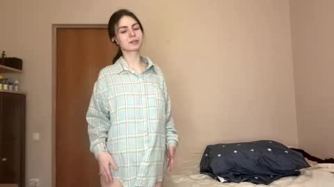 Emma online show from April 10, 6:30 am