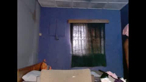 eatuupx online show from February 8, 10:50 am