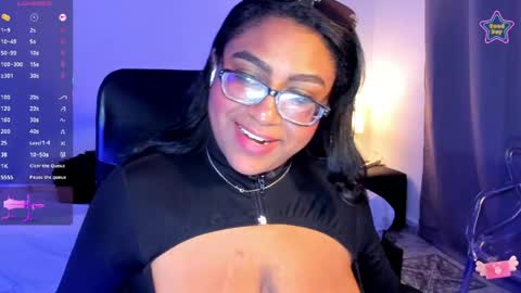 ebony__queen2 online show from June 6, 11:00 pm